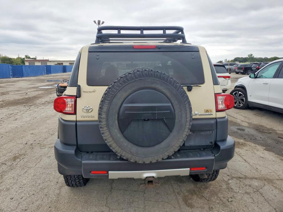 69927156 :رقم المزاد ، JTEBU4BFXAK076199 vin ، 2010 Toyota Fj Cruiser مزاد بيع