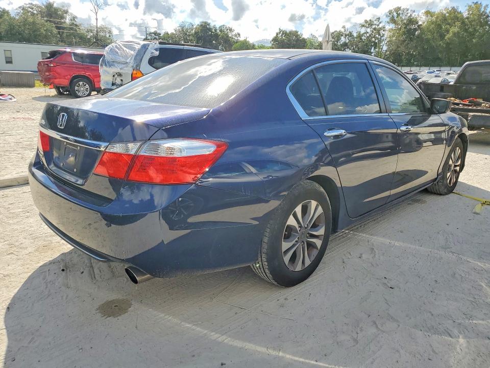 Продаж на аукціоні авто 2015 Honda Accord, vin: 1HGCR2F39FA247327, номер лоту: 69681636