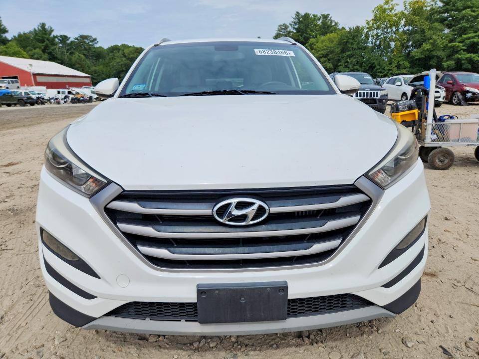 2017 Hyundai Tucson მანქანა იყიდება აუქციონზე, vin: KM8J3CA26HU506879, აუქციონის ნომერი: 68238466