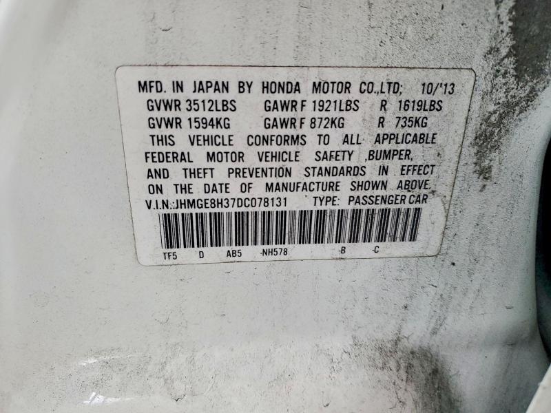 67318366 :رقم المزاد ، JHMGE8H37DC078131 vin ، 2013 Honda Fit مزاد بيع