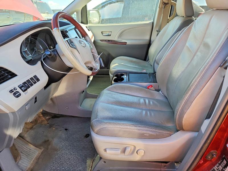 Продажа на аукционе авто 2014 Toyota Sienna, vin: 5TDYK3DC1ES462722, номер лота: 70489606