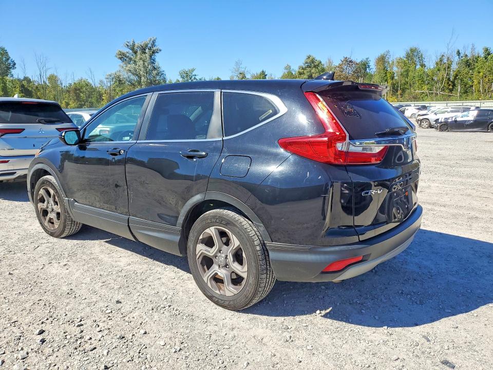 Продаж на аукціоні авто 2018 Honda Cr-v, vin: 7FARW2H88JE025828, номер лоту: 69455646