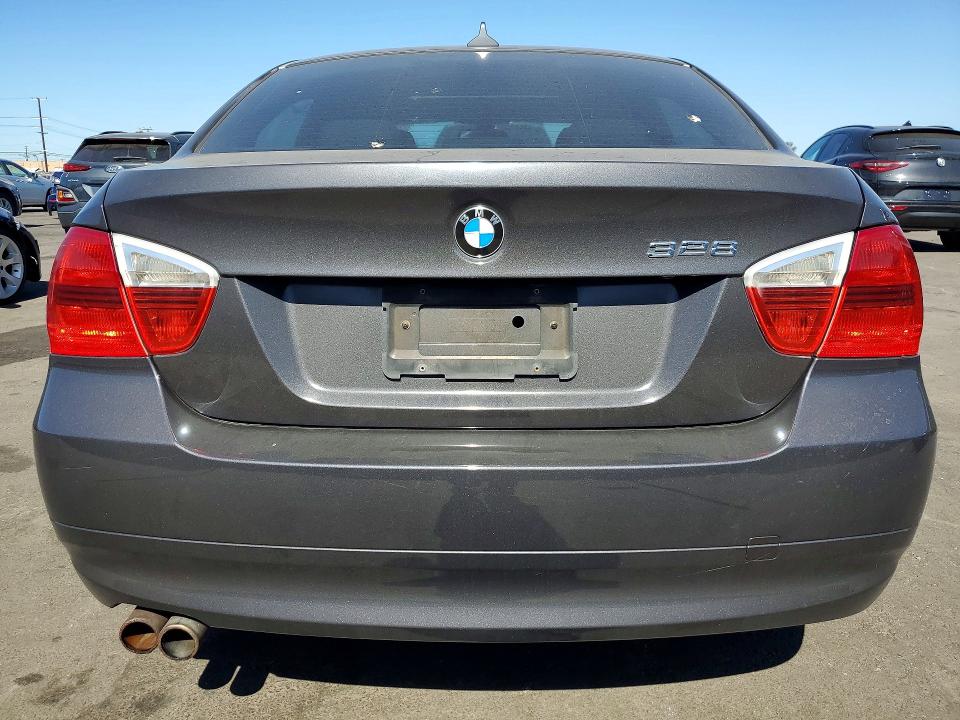70547306 :رقم المزاد ، WBAVC53557FZ73333 vin ، 2007 Bmw 328 مزاد بيع