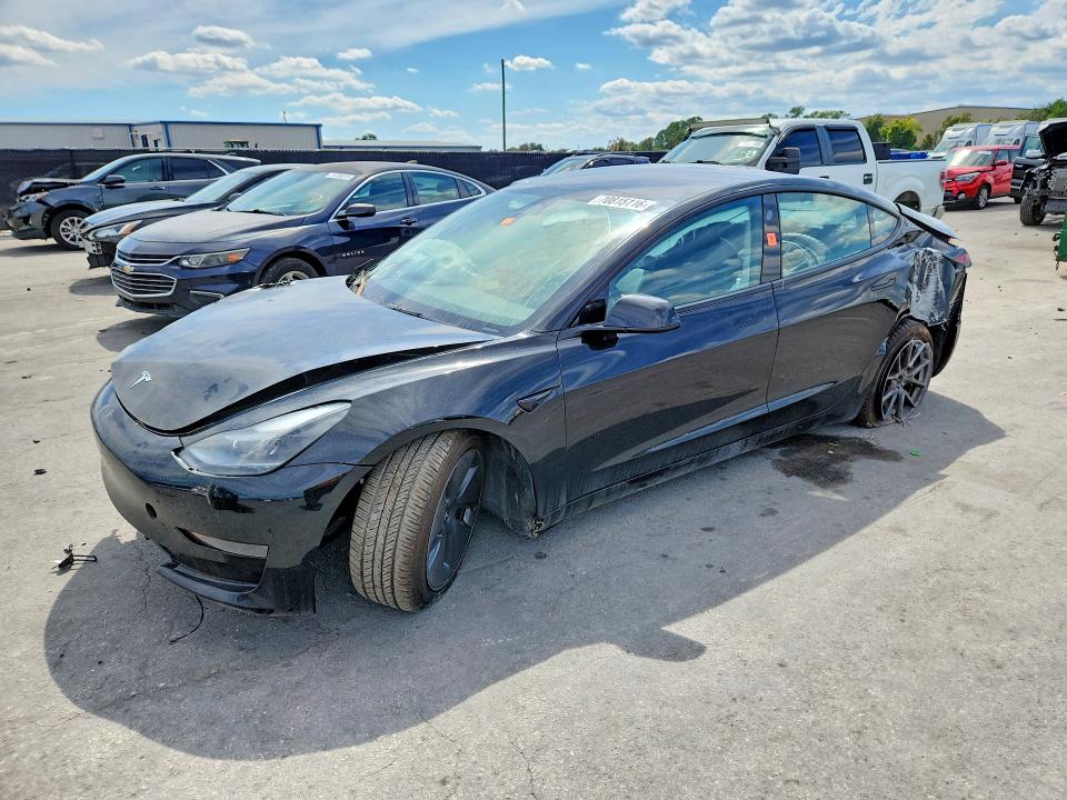 Продажа на аукционе авто 2023 Tesla Model 3, vin: 5YJ3E1EA3PF702945, номер лота: 70815116
