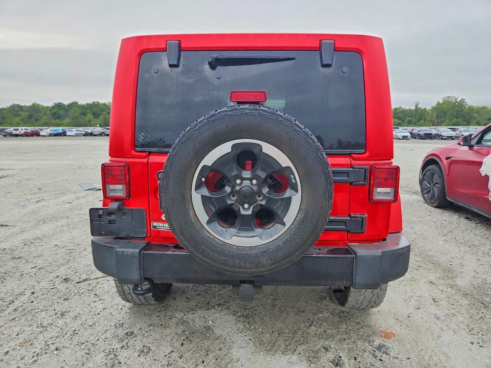 68725236 :رقم المزاد ، 1C4HJWEG0EL324418 vin ، 2014 Jeep Wrangler Unlimited مزاد بيع