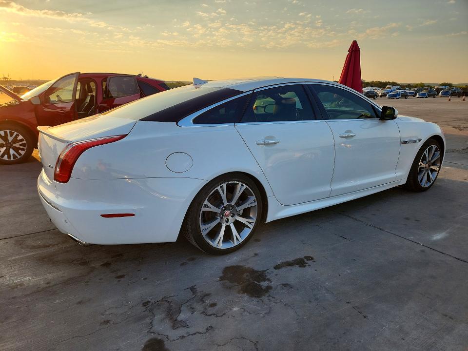 66766816 :رقم المزاد ، SAJWA1CZ8F8V86563 vin ، 2015 Jaguar Xj مزاد بيع