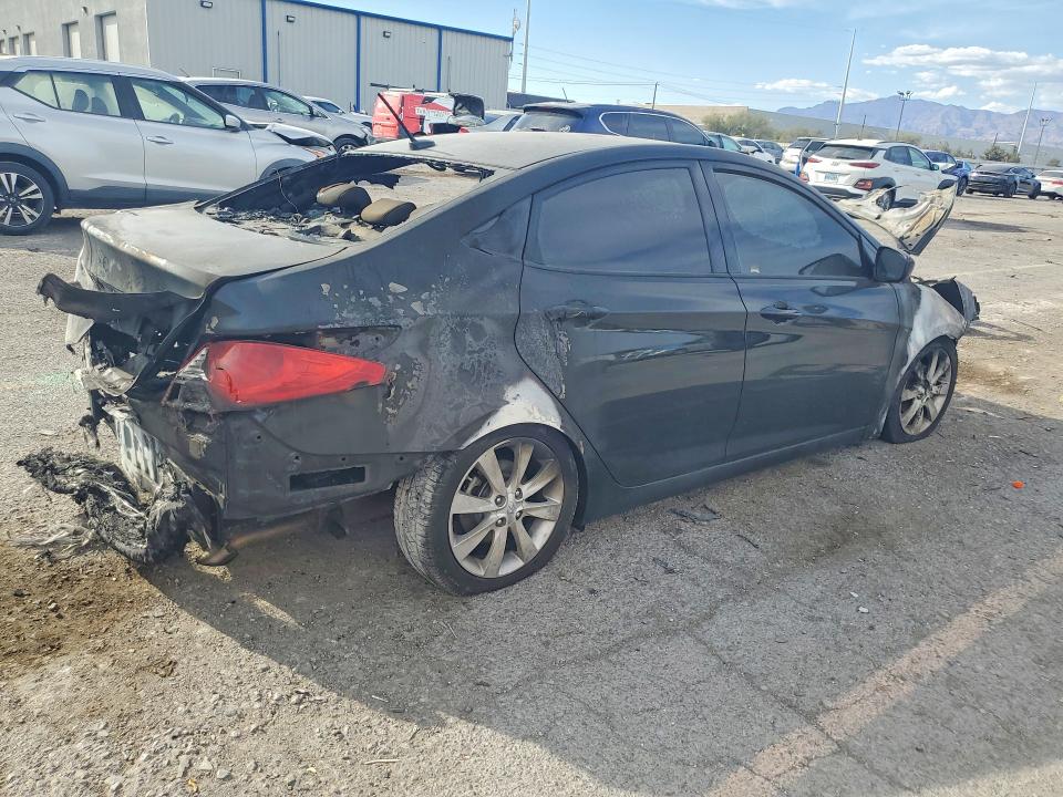 2012 Hyundai Accent მანქანა იყიდება აუქციონზე, vin: KMHCU4AE7CU179844, აუქციონის ნომერი: 70282096