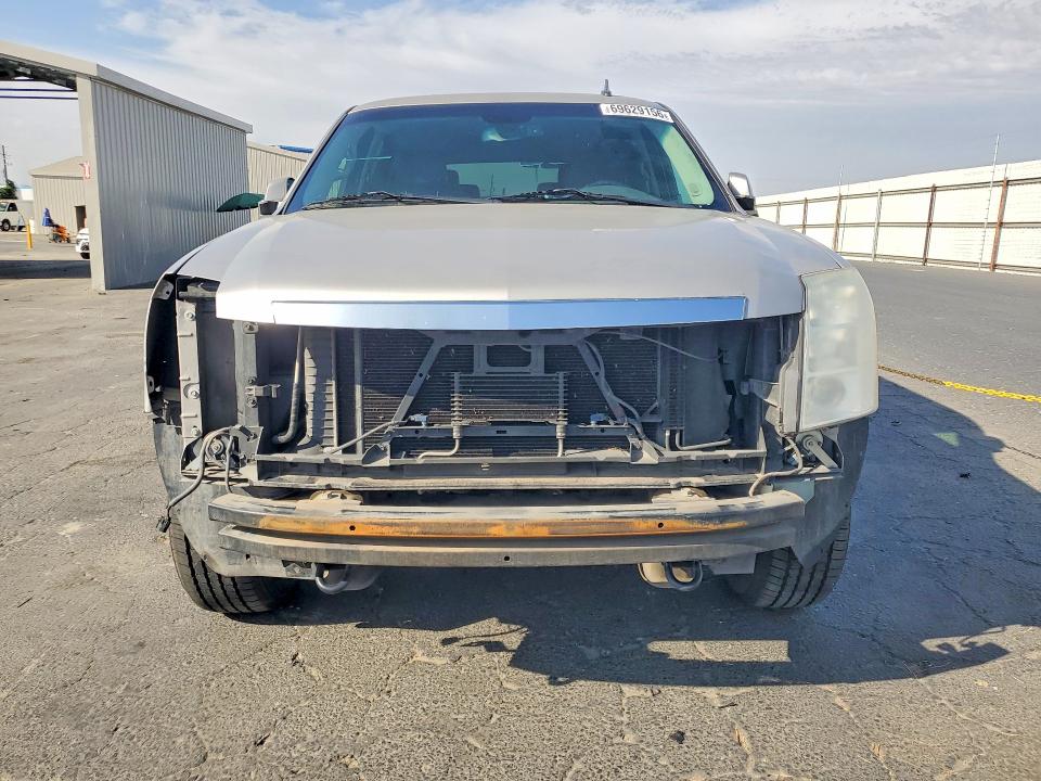 Продажа на аукционе авто 2008 Cadillac Escalade, vin: 1GYFK63848R235480, номер лота: 69629156