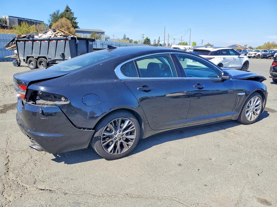 2013 Jaguar Xf მანქანა იყიდება აუქციონზე, vin: SAJWA0E79D8S70057, აუქციონის ნომერი: 69894296