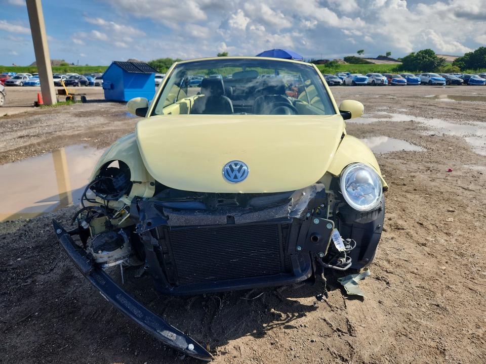 2005 Volkswagen New Beetle მანქანა იყიდება აუქციონზე, vin: 3VWCM31Y15M369877, აუქციონის ნომერი: 67662816
