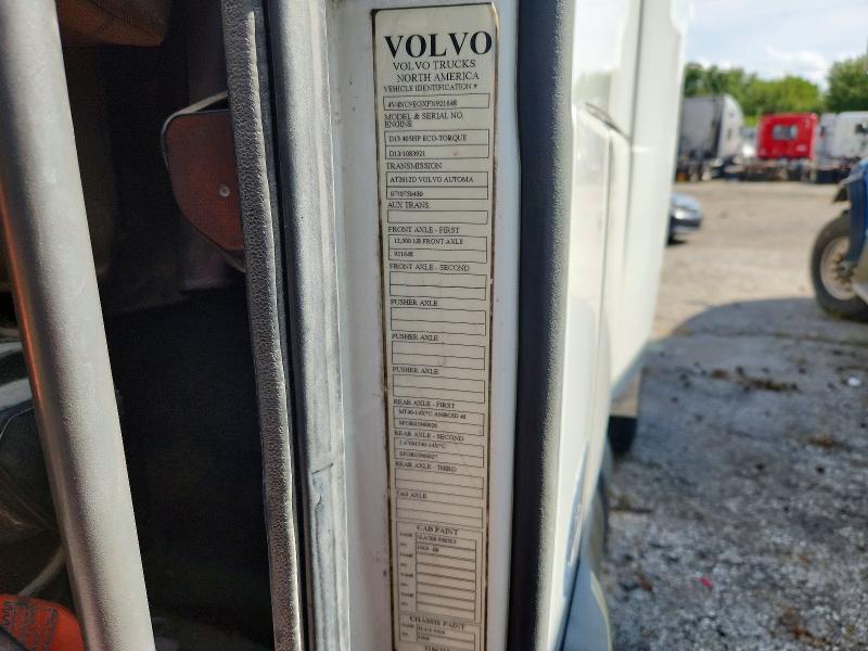2015 Volvo Vn მანქანა იყიდება აუქციონზე, vin: 4V4NC9EGXFN921648, აუქციონის ნომერი: 67703306