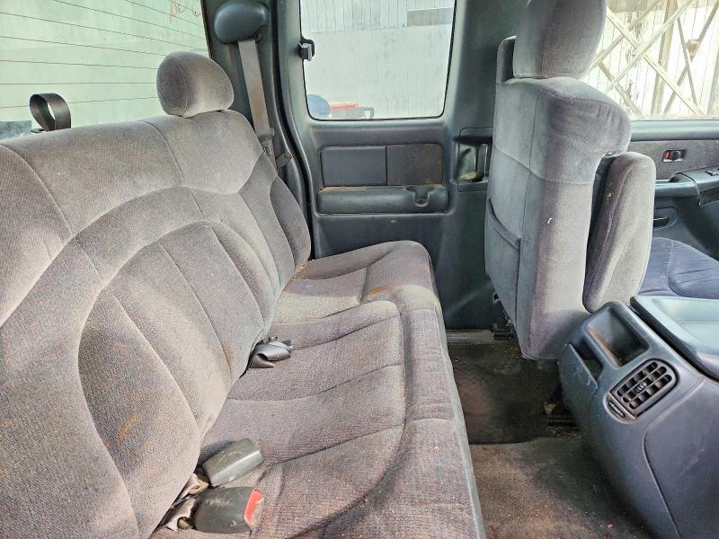 2002 Gmc New Sierra მანქანა იყიდება აუქციონზე, vin: 2GTEC19T421103896, აუქციონის ნომერი: 70429736