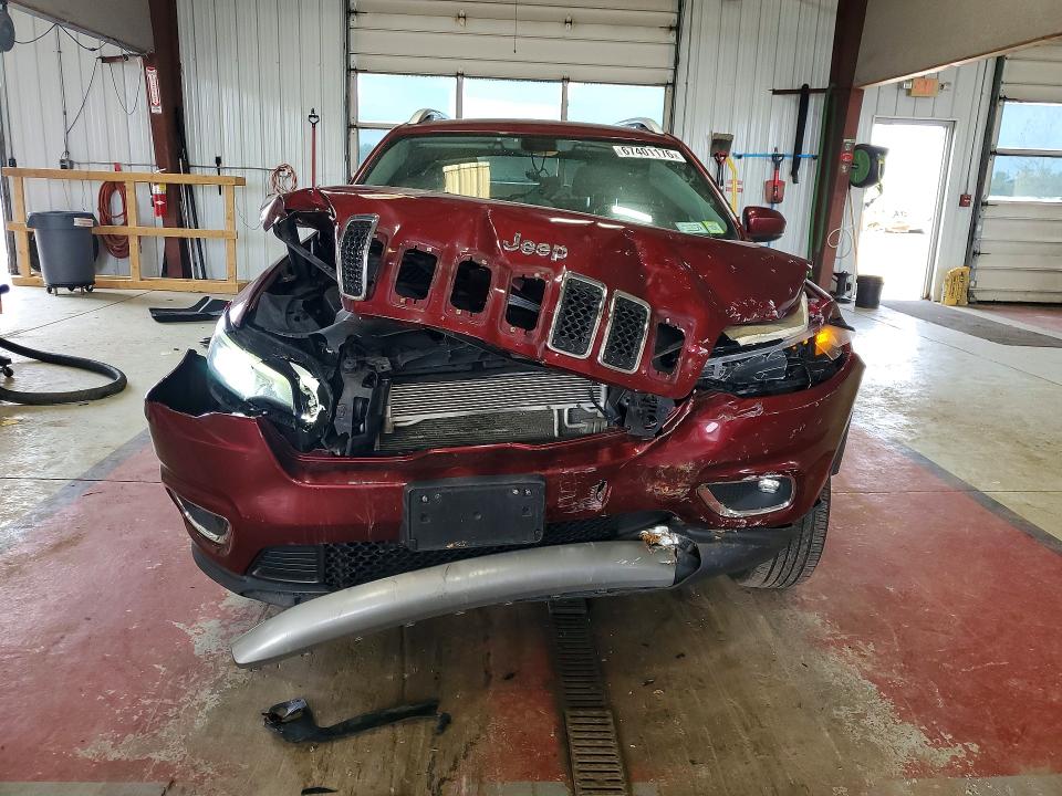 67401176 :رقم المزاد ، 1C4PJMDX0KD334695 vin ، 2019 Jeep Cherokee مزاد بيع