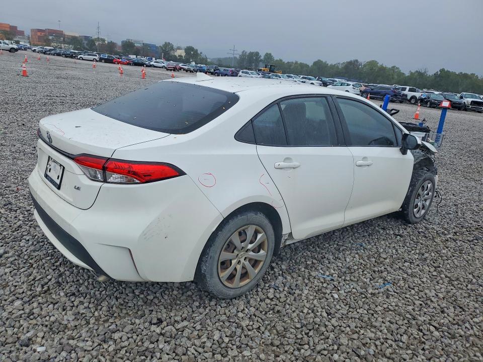 Продаж на аукціоні авто 2021 Toyota Corolla, vin: JTDEPMAE6MJ166834, номер лоту: 69777116
