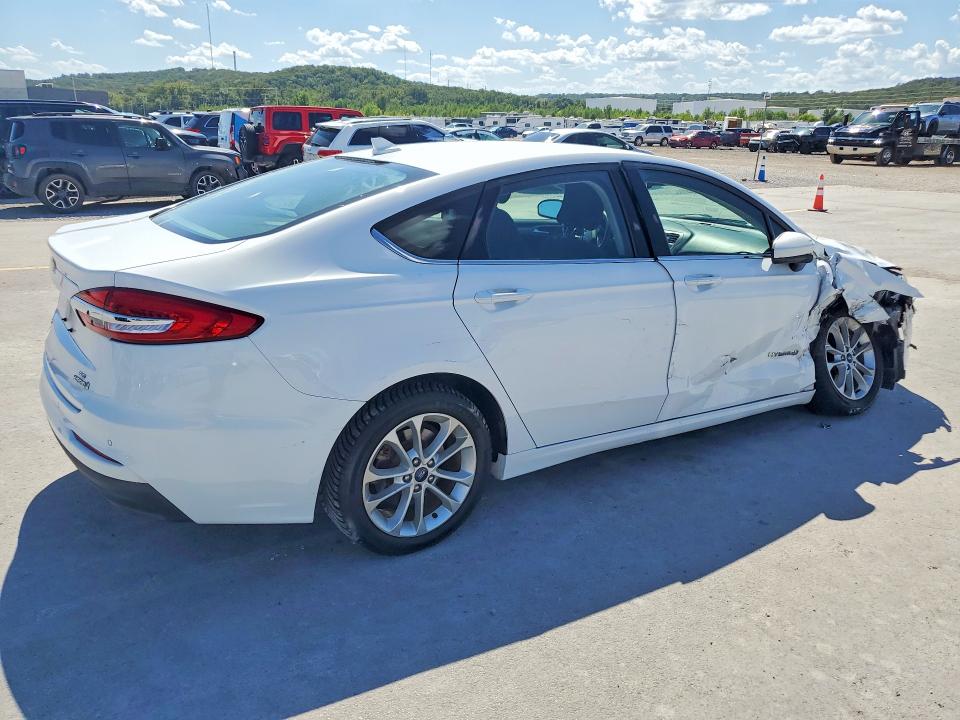 Продаж на аукціоні авто 2019 Ford Fusion, vin: 3FA6P0LU3KR240981, номер лоту: 69191656