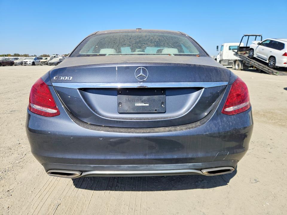 2015 Mercedes-benz C მანქანა იყიდება აუქციონზე, vin: 55SWF4JB3FU046365, აუქციონის ნომერი: 69629386