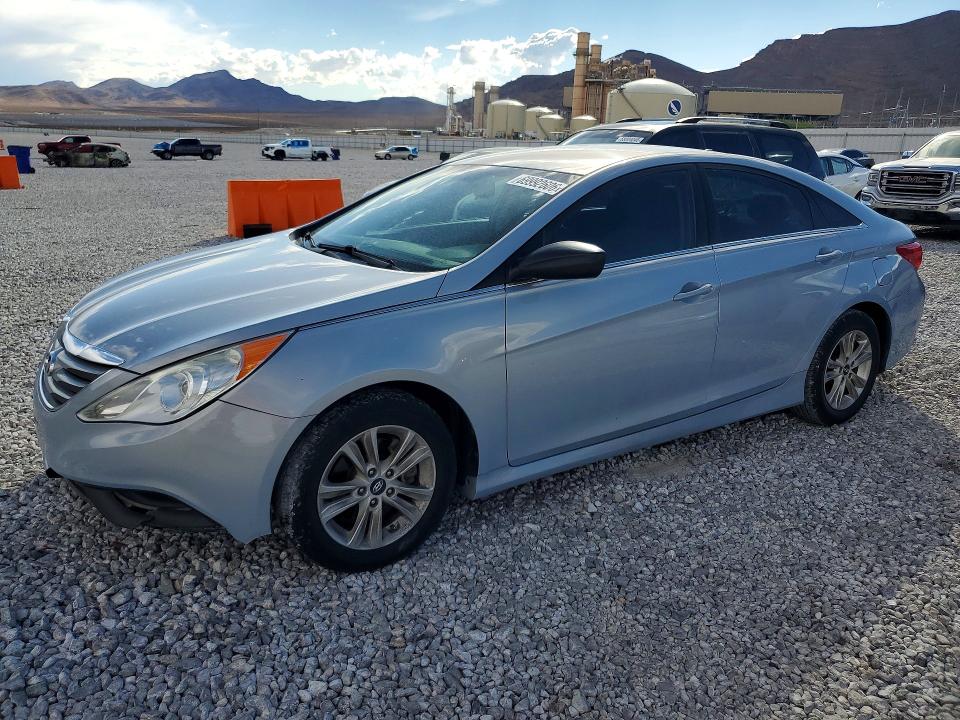 69992606 :رقم المزاد ، 5NPEB4AC6EH907233 vin ، 2014 Hyundai Sonata مزاد بيع