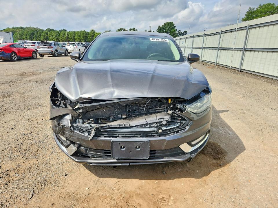 67207856 :رقم المزاد ، 3FA6P0HD2JR112657 vin ، 2018 Ford Fusion مزاد بيع