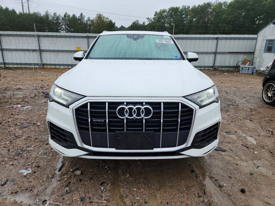 Продажа на аукционе авто 2021 Audi Q7, vin: WA1AXAF78MD033556, номер лота: 69615566