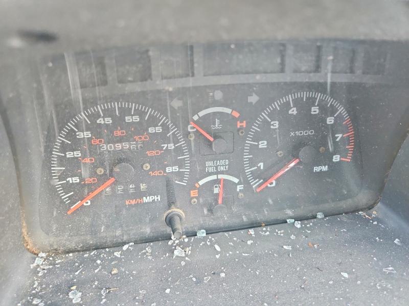 1993 Geo Tracker მანქანა იყიდება აუქციონზე, vin: 2CNBJ18UXP6935073, აუქციონის ნომერი: 69959236
