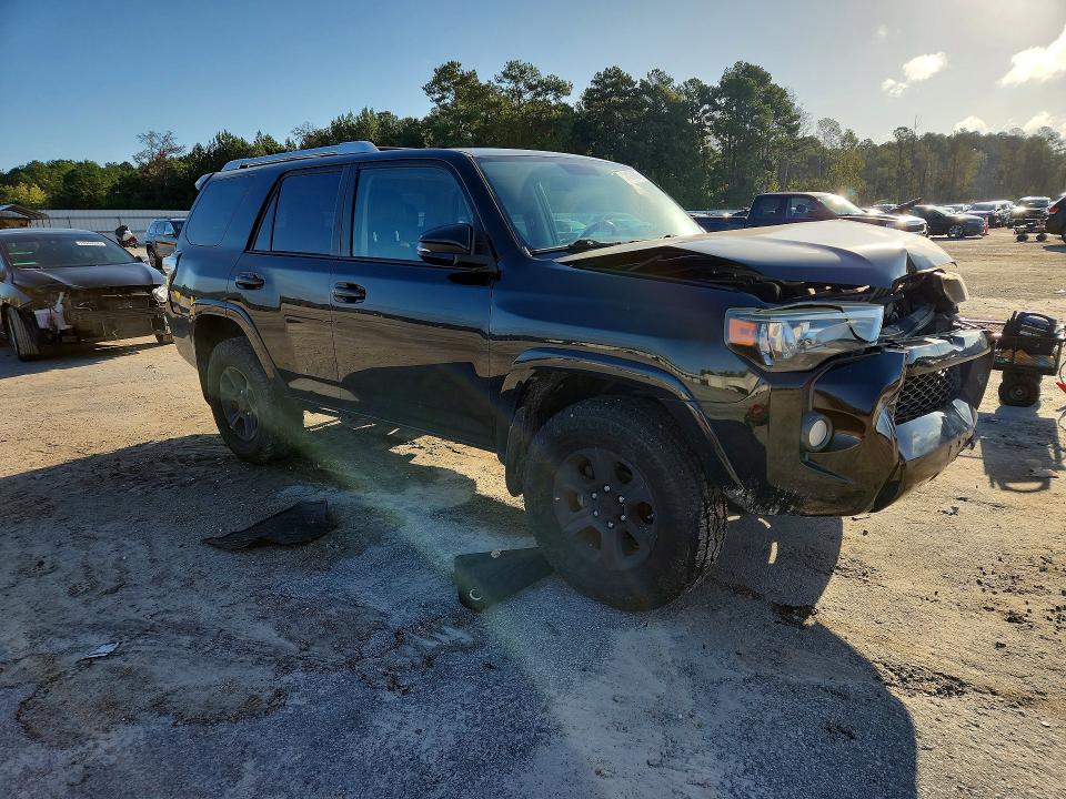 70496606 :رقم المزاد ، JTEBU5JR3F5223177 vin ، 2015 Toyota 4runner مزاد بيع
