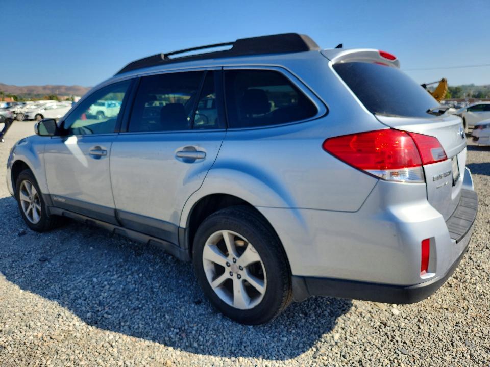 68828856 :رقم المزاد ، 4S4BRBCC9E3291700         vin ، 2014 Subaru Outback مزاد بيع