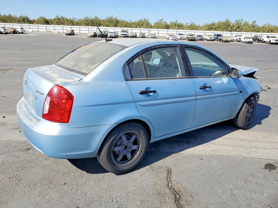 70508796 :رقم المزاد ، KMHCN4AC6AU419328 vin ، 2010 Hyundai Accent مزاد بيع