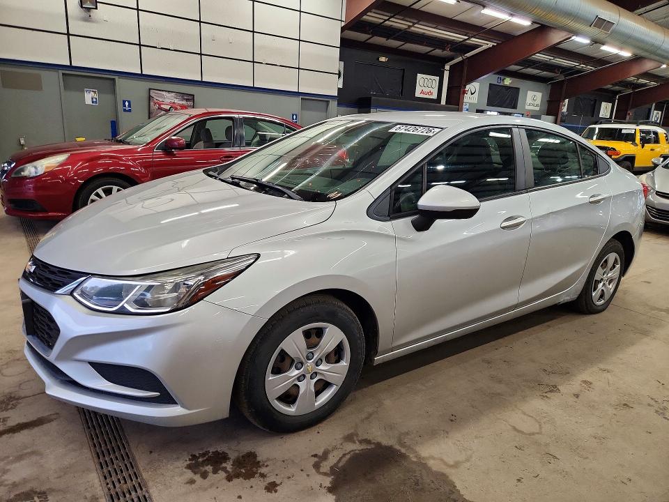 67426726 :رقم المزاد ، 3G1BC5SM2HS565876 vin ، 2017 Chevrolet Cruze مزاد بيع