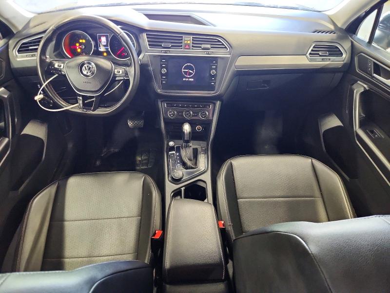 Продажа на аукционе авто 2021 Volkswagen Tiguan, vin: 3VV2B7AX1MM095857        , номер лота: 68884316