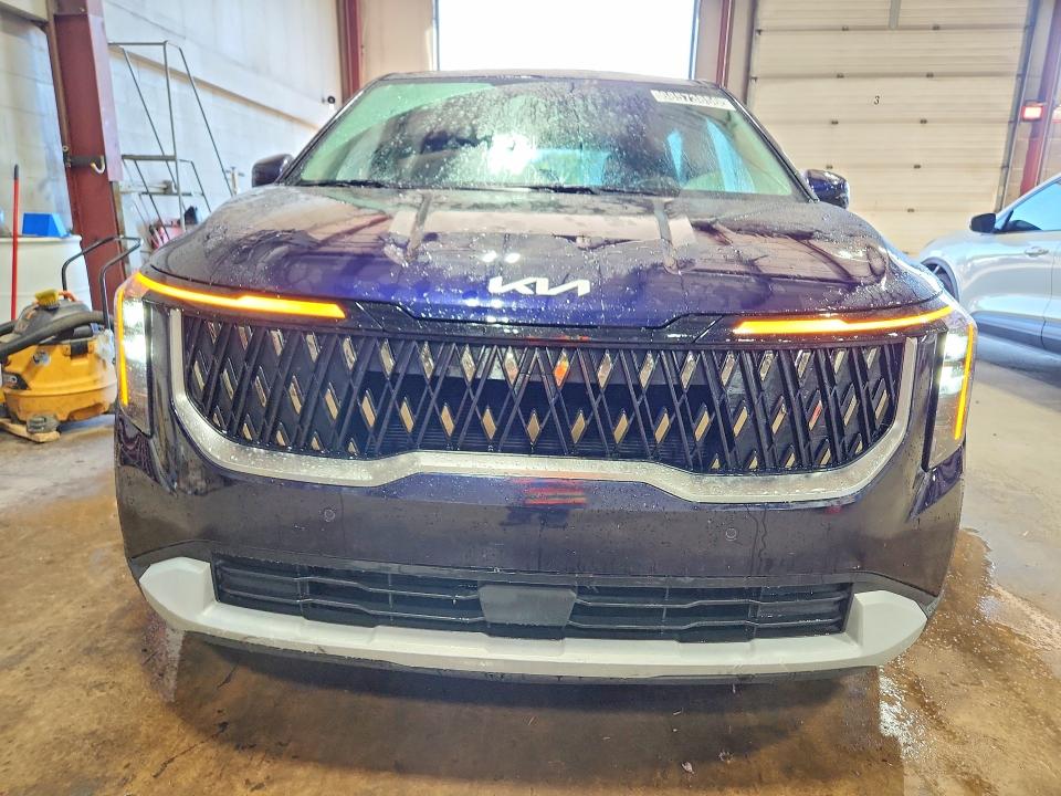 2026 Kia Carnival მანქანა იყიდება აუქციონზე, vin: KNDNB5K37T6584502, აუქციონის ნომერი: 68573856