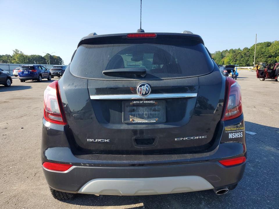67610856 :رقم المزاد ، KL4CJASB5JB692206 vin ، 2018 Buick Encore مزاد بيع