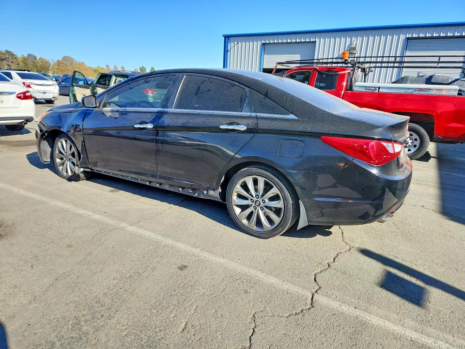 69170466 :رقم المزاد ، 5NPEC4AC4BH293985 vin ، 2011 Hyundai Sonata مزاد بيع