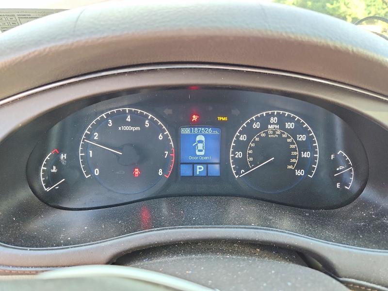 2011 Hyundai Genesis მანქანა იყიდება აუქციონზე, vin: KMHGC4DF8BU124357, აუქციონის ნომერი: 70620116