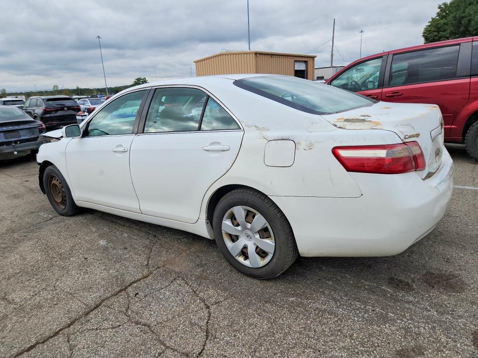 70127546 :رقم المزاد ، 4T1BE46K77U652588 vin ، 2007 Toyota Camry مزاد بيع