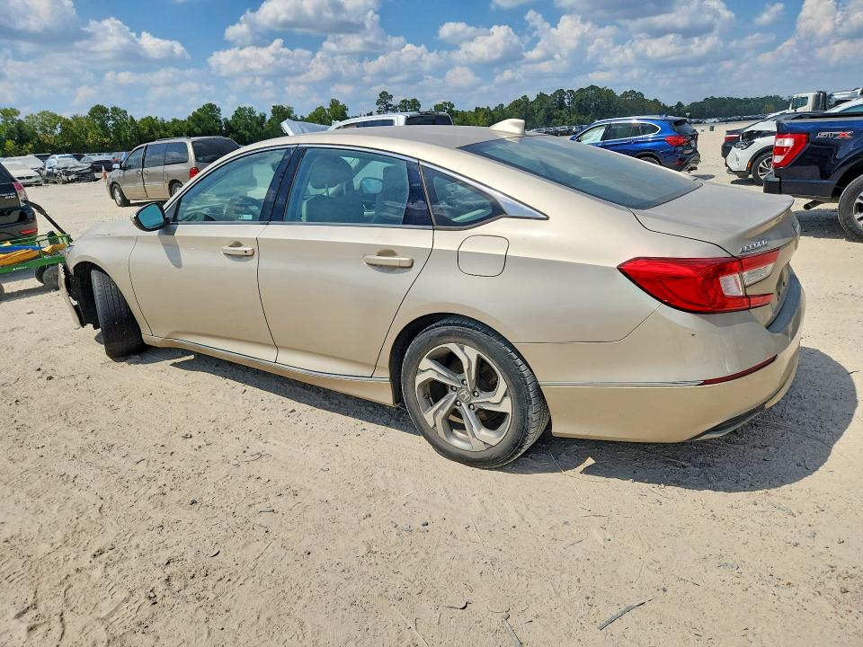 Продажа на аукционе авто 2018 Honda Accord, vin: 1HGCV1F58JA195026, номер лота: 69039546