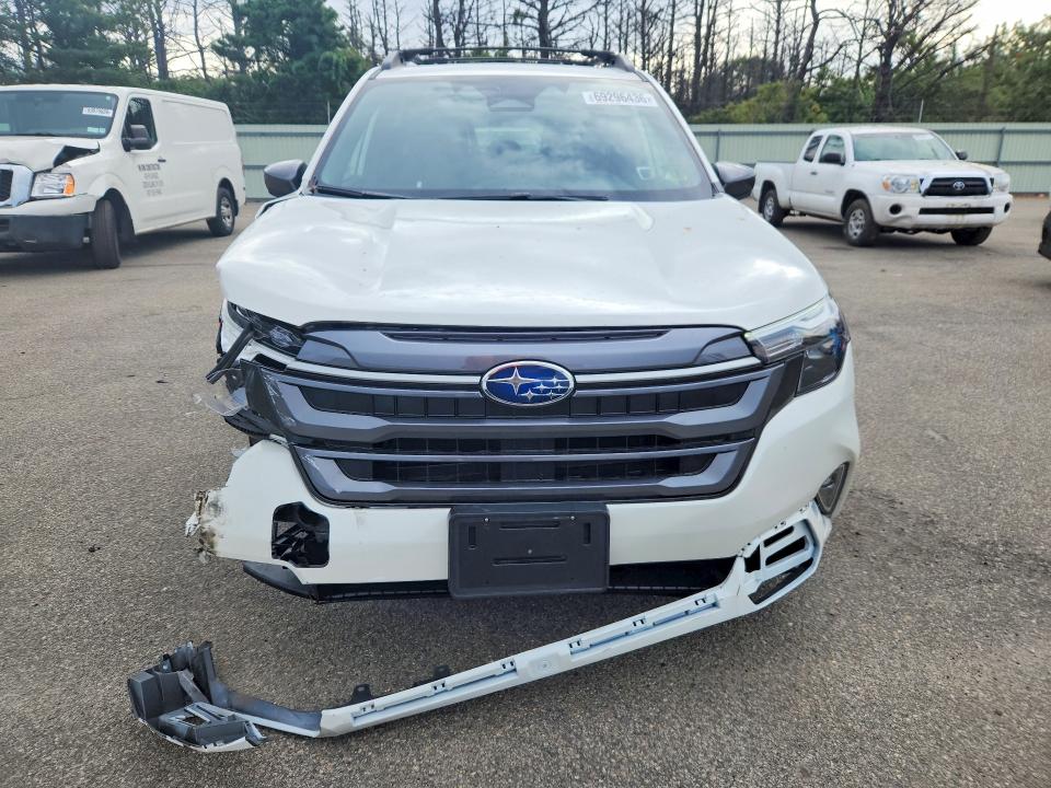 69296436 :رقم المزاد ، JF2SLDBC0SH523491 vin ، 2025 Subaru Forester مزاد بيع