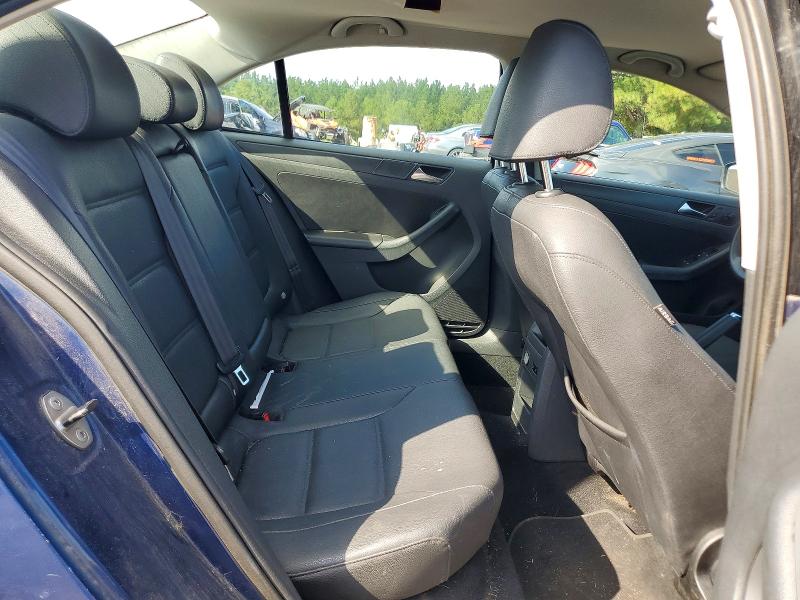 67912796 :رقم المزاد ، 3VWDZ7AJ8BM087862 vin ، 2011 Volkswagen Jetta مزاد بيع