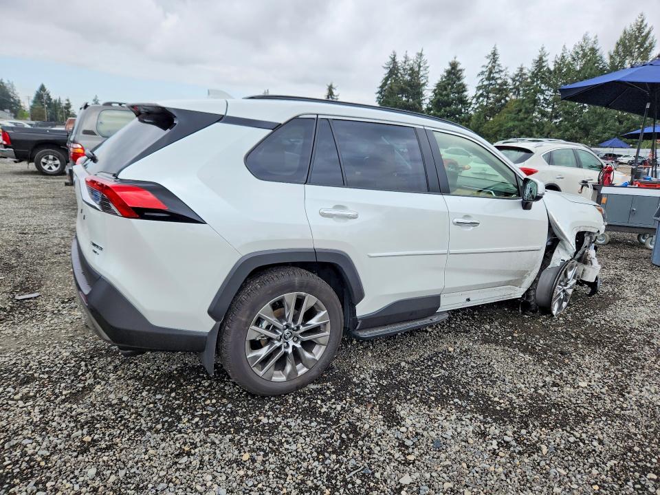 Продажа на аукционе авто 2025 Toyota Rav4, vin: JTMN1RFV9SJ045686, номер лота: 69146476