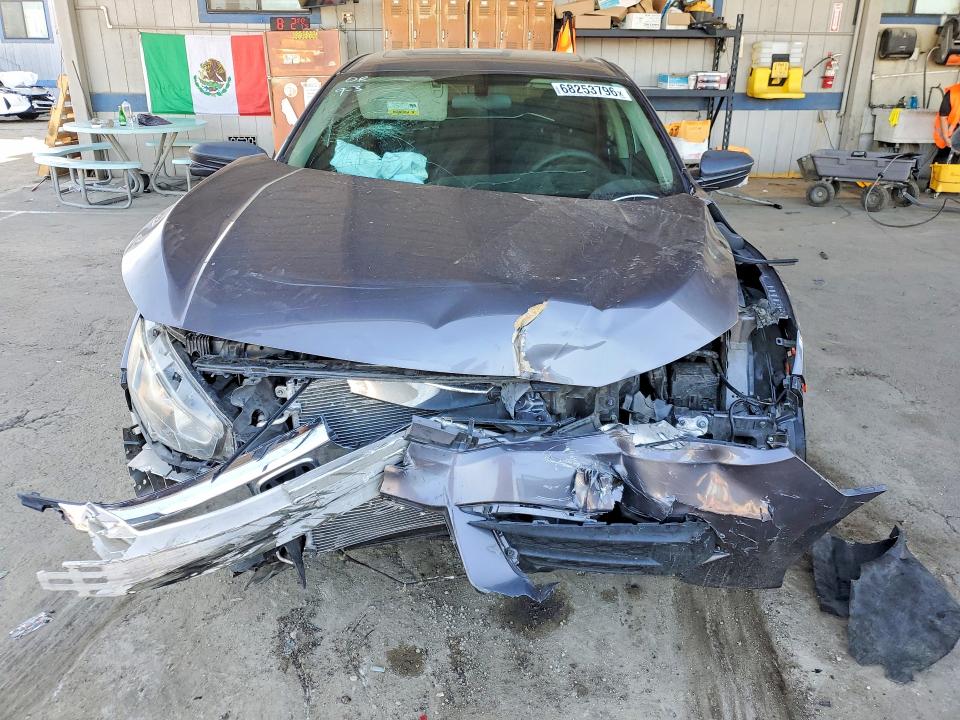 Aukcja sprzedaży 2017 Honda Civic, vin: 19XFC2F70HE018471, numer aukcji: 68253796