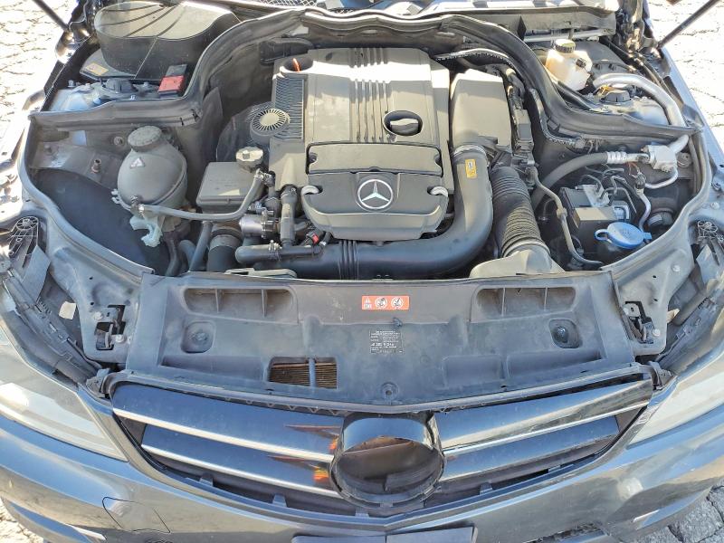 2014 Mercedes-benz C მანქანა იყიდება აუქციონზე, vin: WDDGJ4HB4EG171962, აუქციონის ნომერი: 69641136