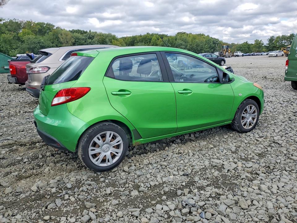 68716906 :رقم المزاد ، JM1DE1HZ2B0112085 vin ، 2011 Mazda Mazda 2 مزاد بيع