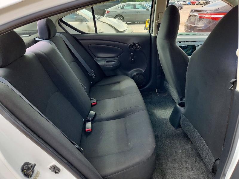 2015 Nissan Versa მანქანა იყიდება აუქციონზე, vin: 3N1CN7AP2FL801319, აუქციონის ნომერი: 70501716