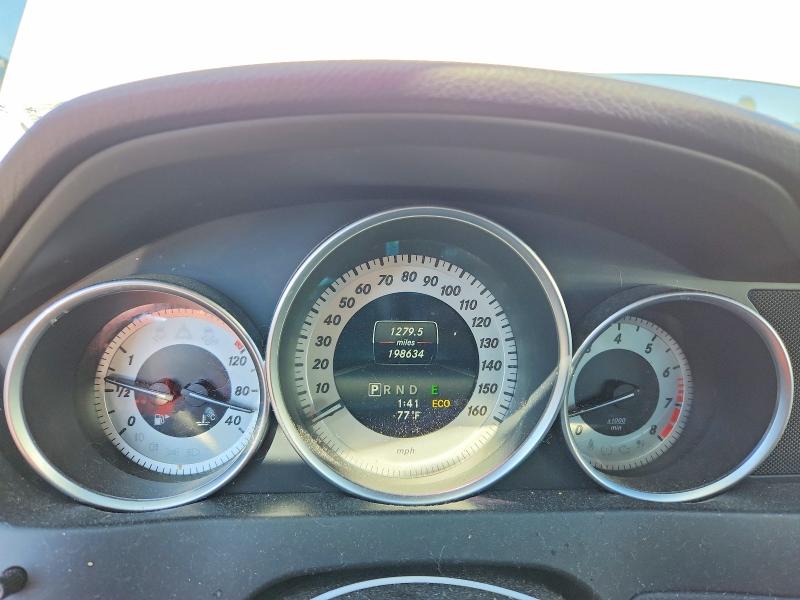 2014 Mercedes-benz C მანქანა იყიდება აუქციონზე, vin: WDDGF8AB9EG177615, აუქციონის ნომერი: 68056506