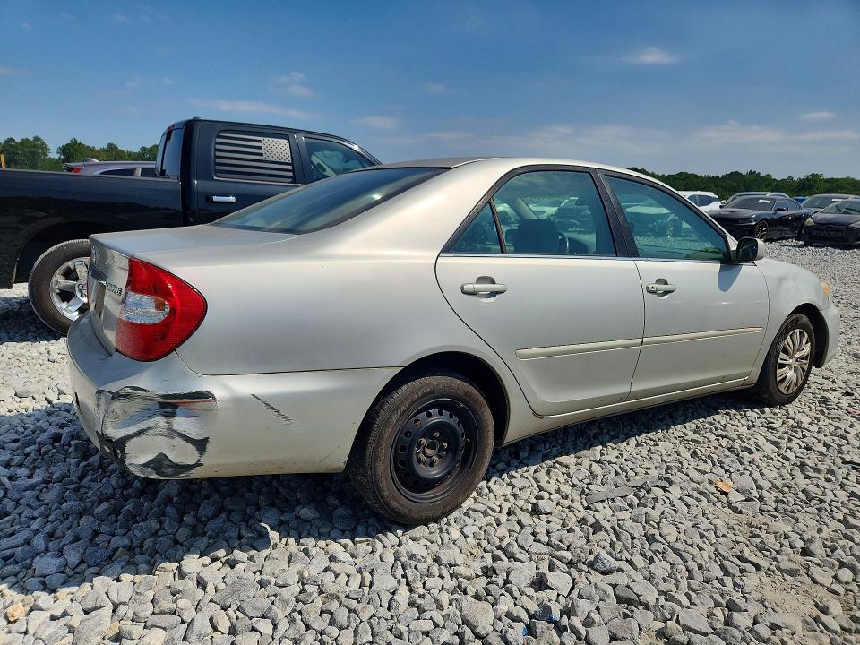 69643476 :رقم المزاد ، 4T1BE32K84U905235 vin ، 2004 Toyota Camry مزاد بيع