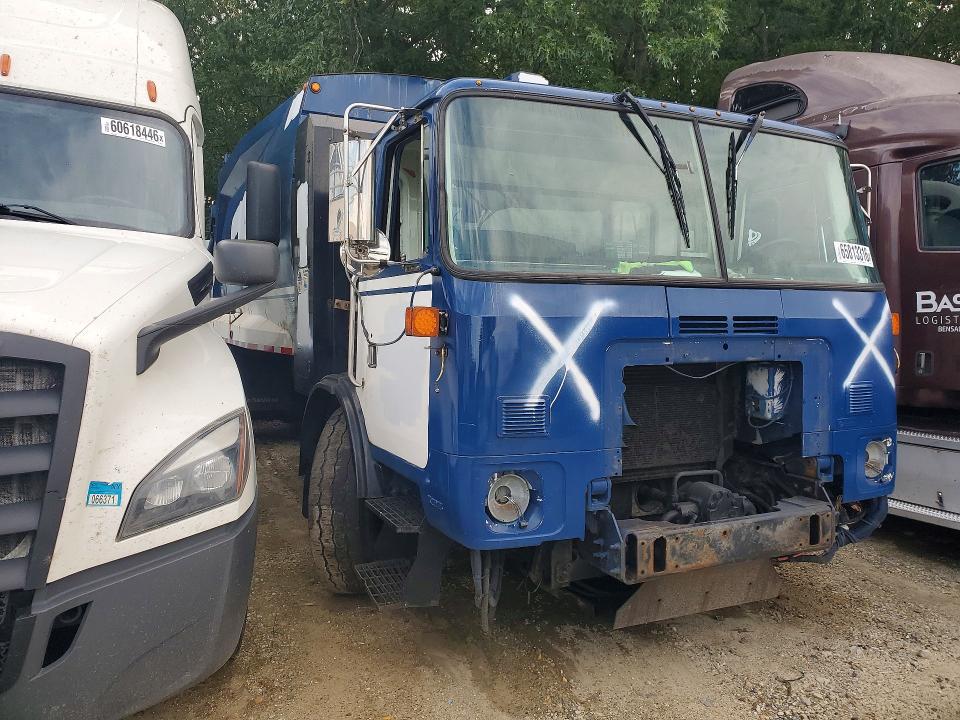2011 Autocar Llc Xpeditor მანქანა იყიდება აუქციონზე, vin: 5VCACLLEXBH212853, აუქციონის ნომერი: 65813316