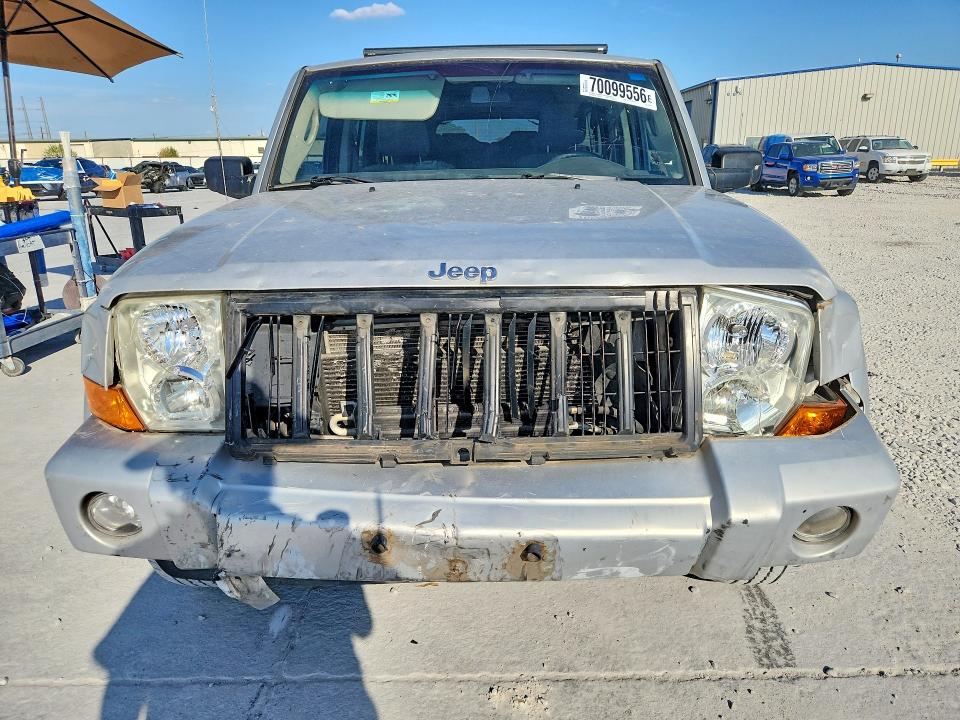 Продажа на аукционе авто 2006 Jeep Commander, vin: 1J8HH48K46C343788, номер лота: 70099556