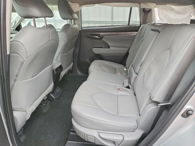 2024 Toyota Highlander მანქანა იყიდება აუქციონზე, vin: 5TDKDRBH8RS563120, აუქციონის ნომერი: 69535116