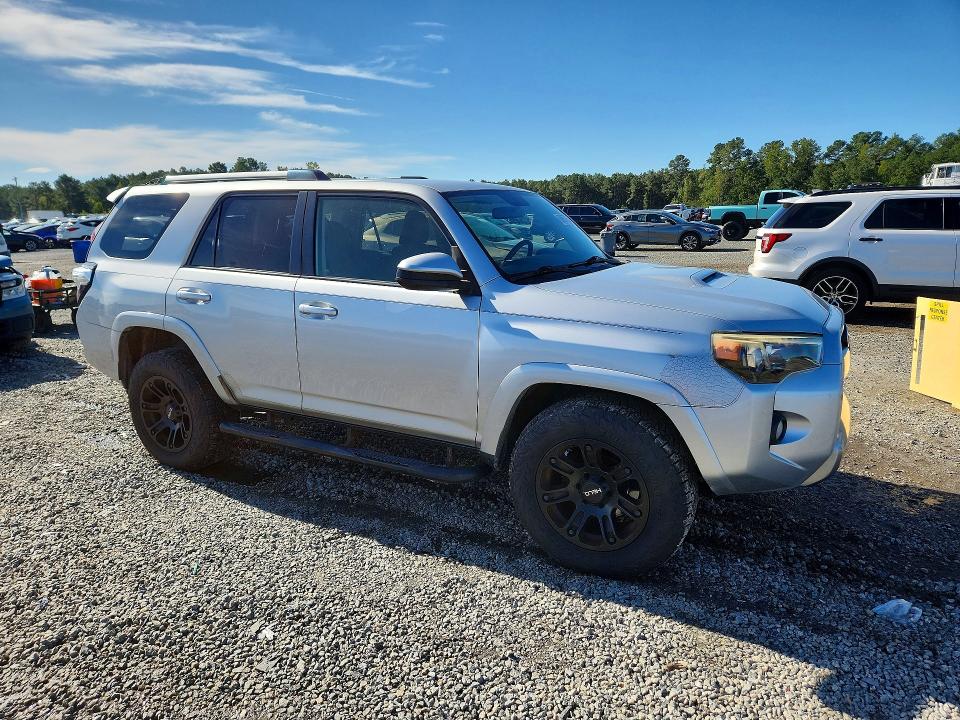 69857296 :رقم المزاد ، JTEBU5JRXE5160819 vin ، 2014 Toyota 4runner مزاد بيع