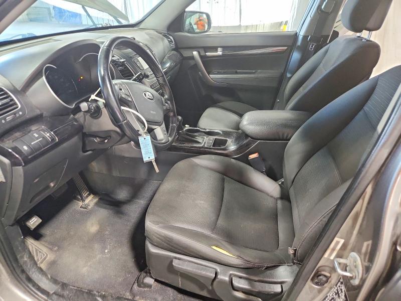 2015 Kia Sorento მანქანა იყიდება აუქციონზე, vin: 5XYKTDA61FG603973, აუქციონის ნომერი: 70441416