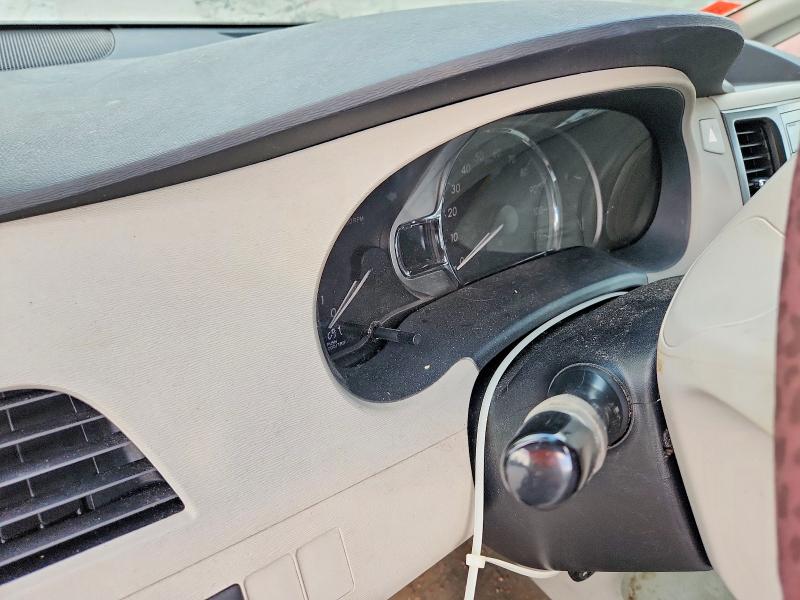 2012 Toyota Sienna მანქანა იყიდება აუქციონზე, vin: 5TDYK3DC4CS219841, აუქციონის ნომერი: 69909086